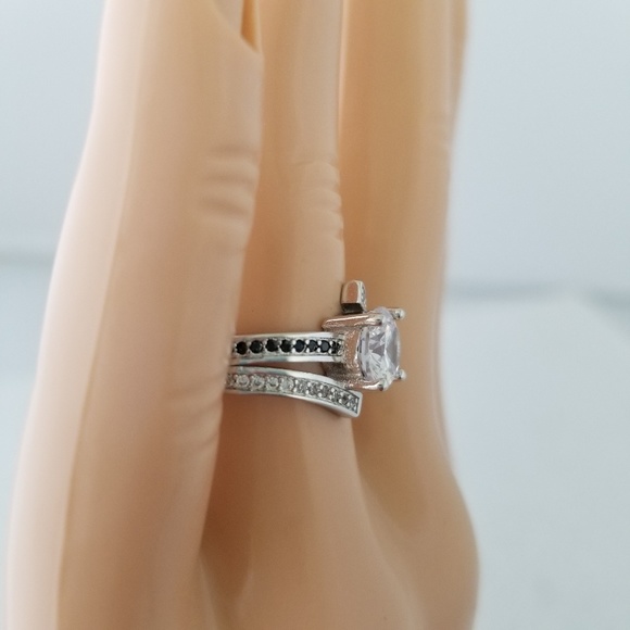 Sterling Silver Black Spinel Ring - Picture 8 of 8